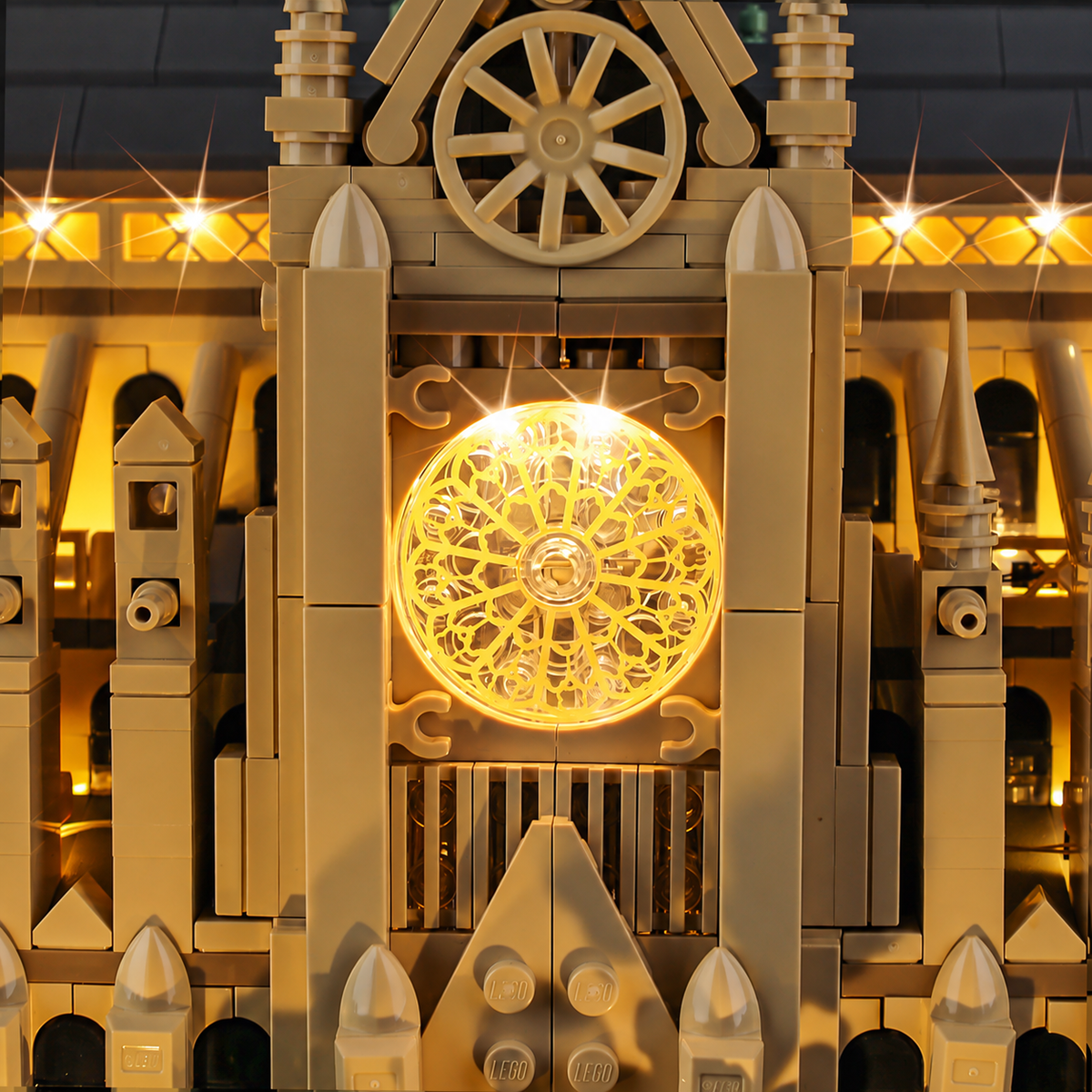 Illuminated LEGO® Notre-Dame de Paris 21061 architectural detail: A circle of light.