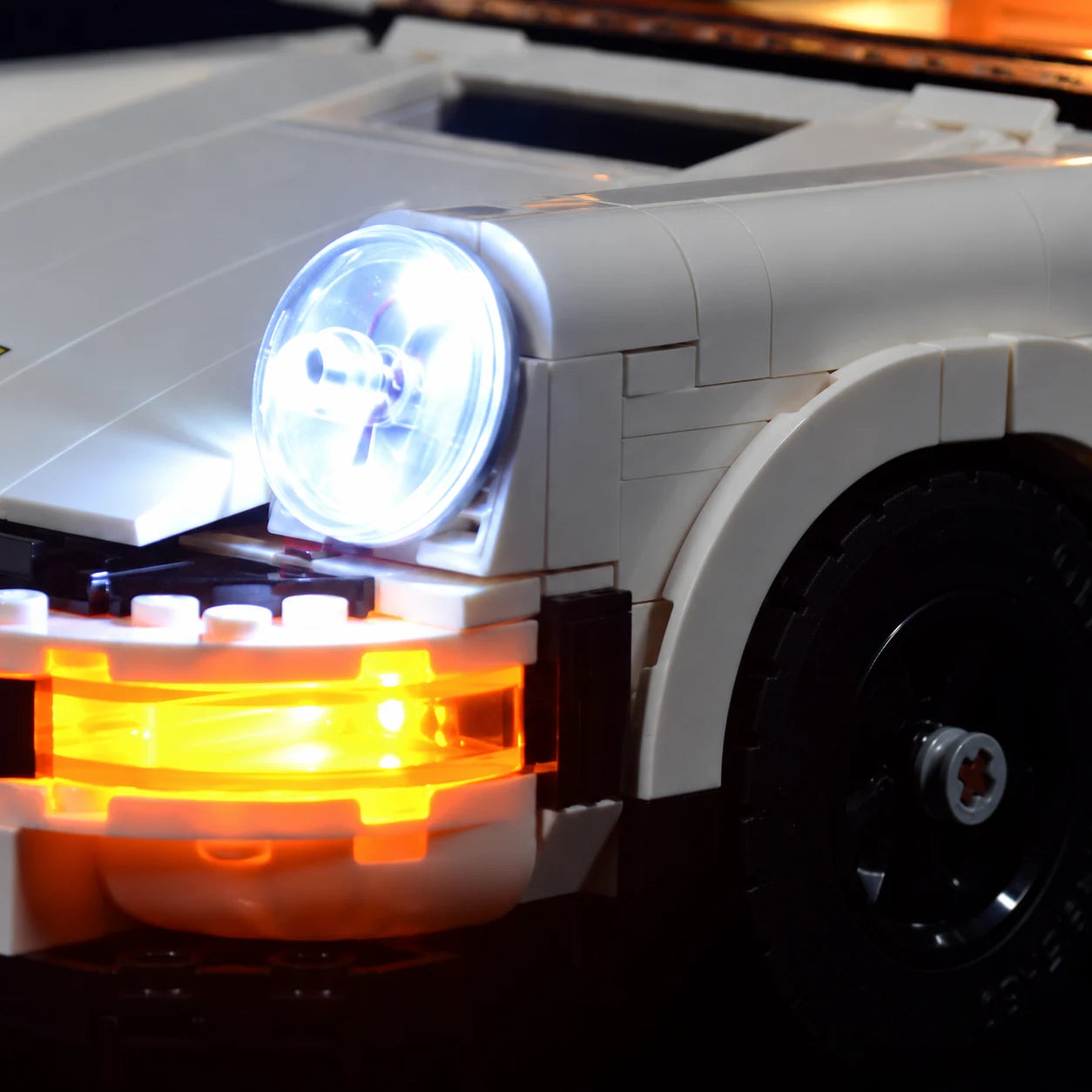 Light Kit for LEGO® Porsche 911 10295 — round white headlight and amber front indicator