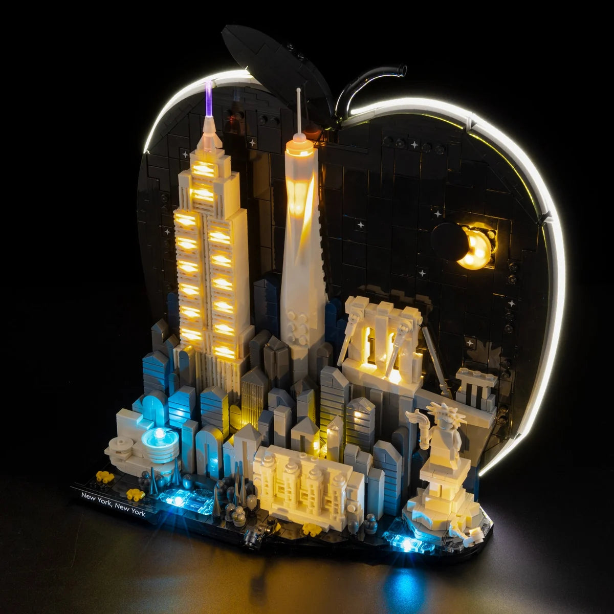 Light Kit for LEGO® New York City – The Big Apple 21066 — angled view
