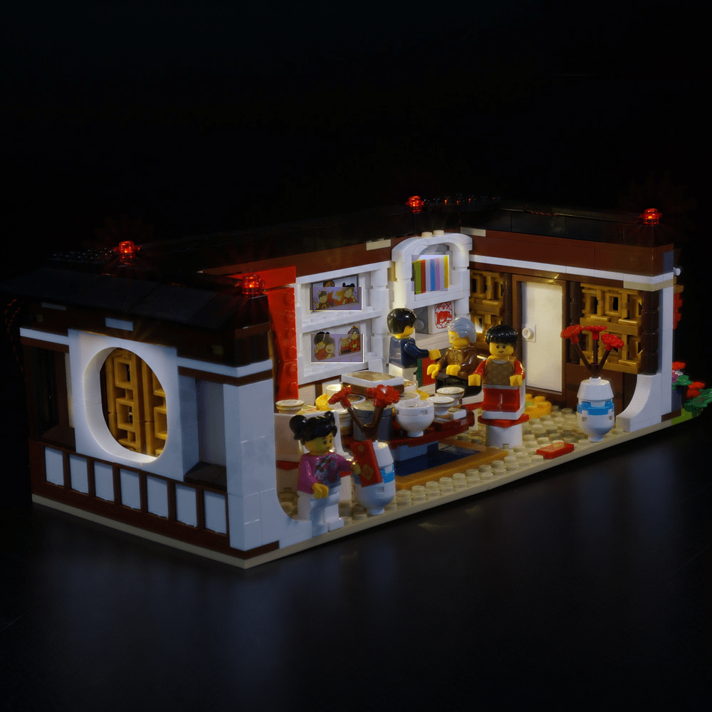 LEGO® Chinese New Year’s Eve Dinner 80101 with Game of Bricks Lights switched off, main product photograph.